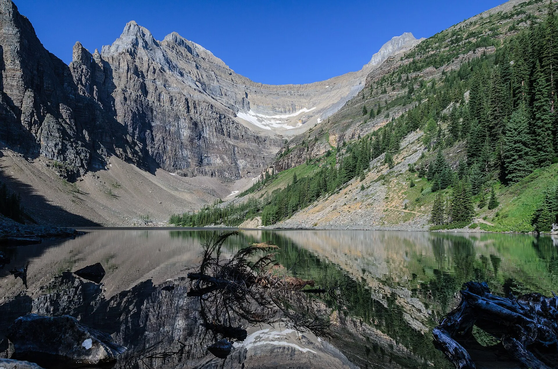 Lake Agnes Tea House